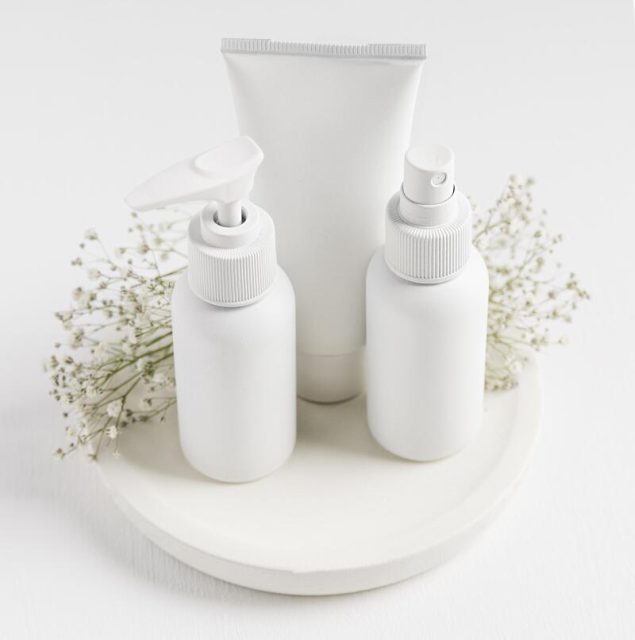 Praktyczne przechowywanie kosmetyków